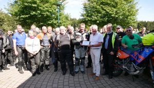 Motorradtour für mehr Menschlichkeit