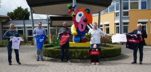 Fans For Charity, „Trikotspenden“, 3.500,00 €